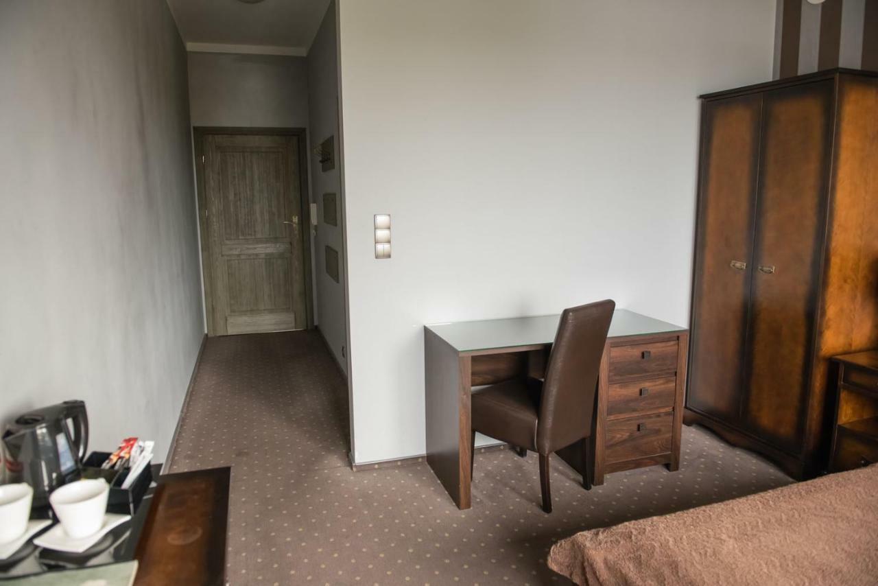 אלק Apartamenty Faust מראה חיצוני תמונה