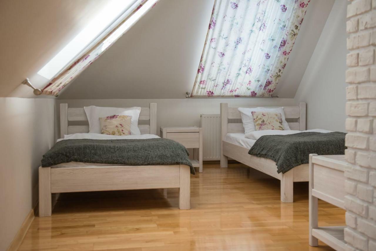 אלק Apartamenty Faust מראה חיצוני תמונה