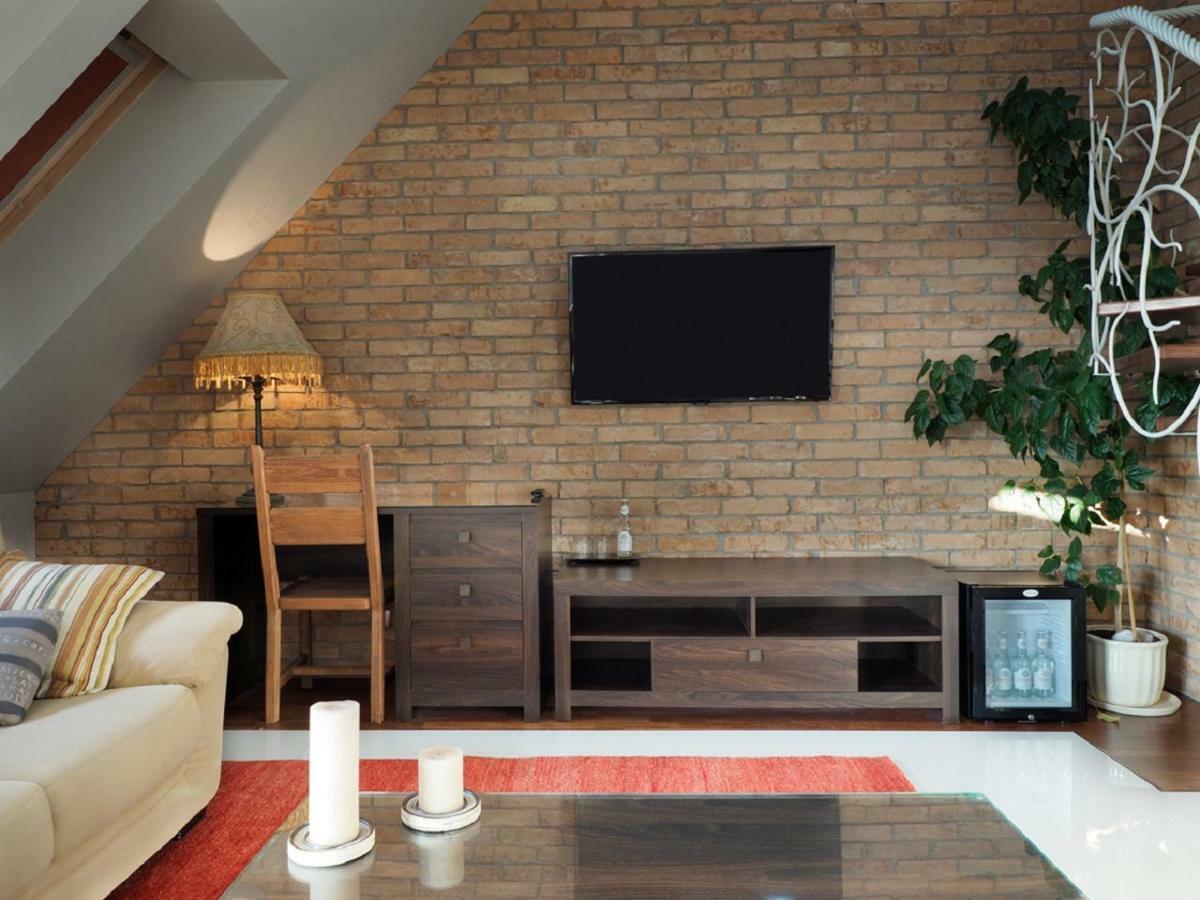 אלק Apartamenty Faust מראה חיצוני תמונה